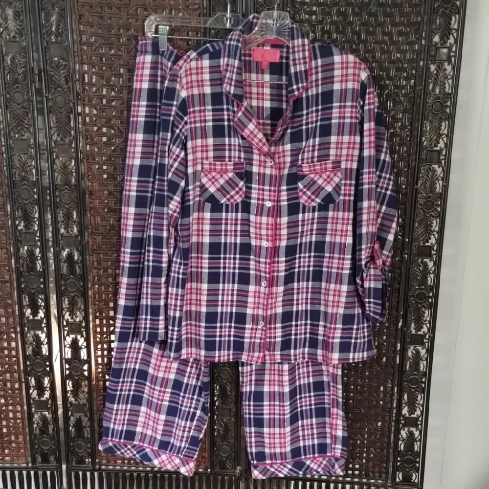 Victoria's Secret PJ Set Size L Flannel Pink Purple Pockets On Top - Picture 1 of 10